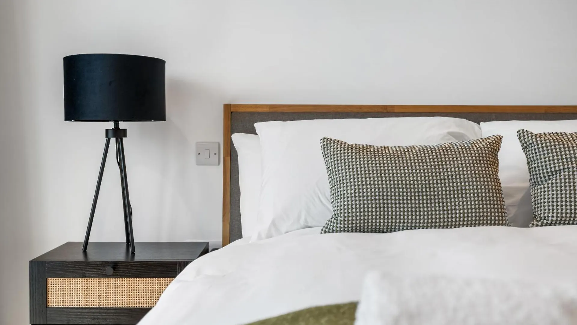 Apartment Brighton Boutique Townhouse Near Marina By Staystaystay